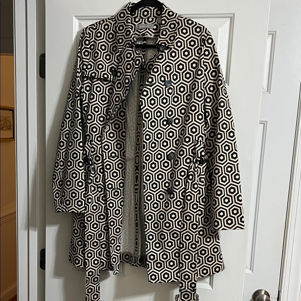 Liz Claiborne Vintage Black and Tan Geometric Patterned Button Belted Jacket